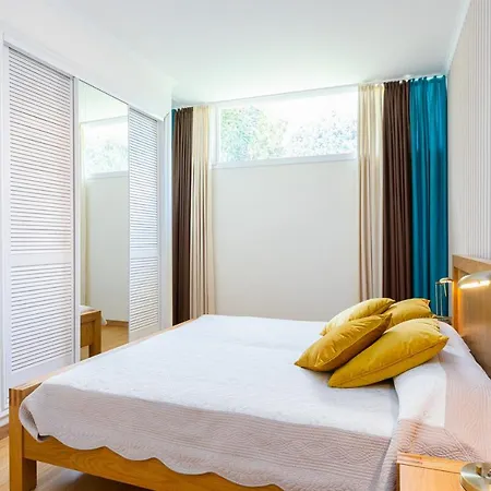 فيلة Pugna Private Pool, Parking, Bbq, Sauna بينالماذينا