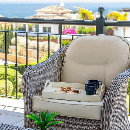 فيلة Pugna Private Pool, Parking, Bbq, Sauna بينالماذينا