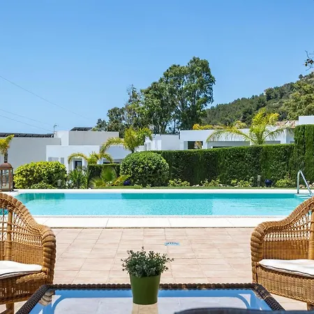 فيلة Pugna Private Pool, Parking, Bbq, Sauna *