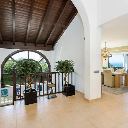 Pugna Private Pool, Parking, Bbq, Sauna Villa *